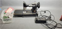 Singer Featherweight Sewing Machine