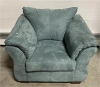 Ashley’s Seafoam Green Sofa Chair