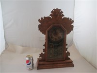 Horloge vintage avec clé et balancier (a reparer)