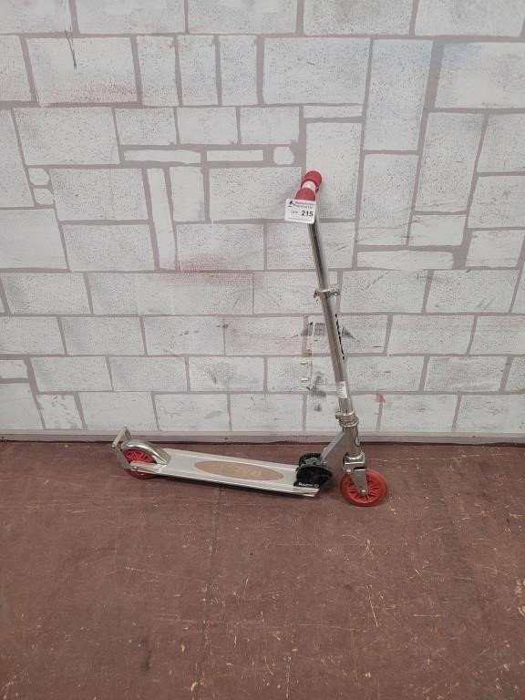 Razor scooter