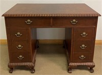 LOVLEY 1930'S WALNUT EIGHT DRAWER DESK