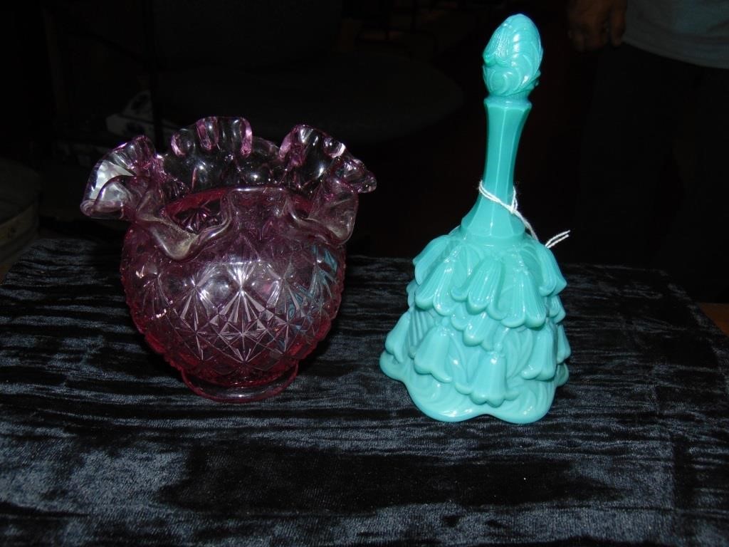 (2) Fenton Glass Pieces