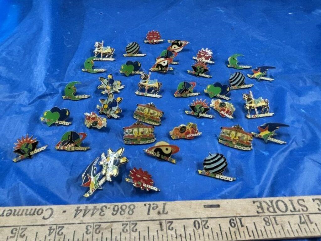 WW! Assorted Year 2000 Pins