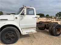 LL-C50 OR 60 CHEVY CAB AND CHASSIS