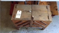 Wood sewing box