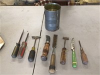 VINTAGE TOOLS = GROUPING