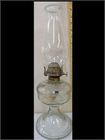 NICE VICTORIAN CLEAR GLASS KEROSIN LAMP