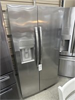 Frigidaire Refrigerator (Gallery)