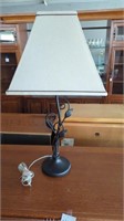 Decorative black metal leaf lamp with shade - 28"