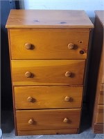 19" 4 Drawer Cedar Dresser Chest