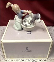 Lladro Bashful Bather #05455 In Box