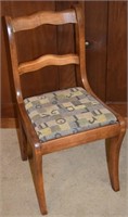Vtg Child's Maple & Upholstered Side Chair 21.5t x