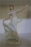 Shaubach Kunst Art Deco Dancer Wallendorf Figurine