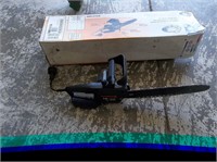 Electric Chain saw 14 in Remington works great /x