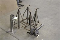 (4) Jack Stands,Trailer Jack/Dolly & Stand