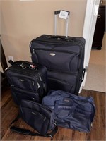 Protocol Luggage Set