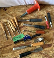 Chisels, craft knives, planers and shaping tools