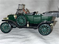 Model of a Ford Model T,   5" die cast