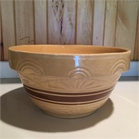 Crock Style Vintage Bowl