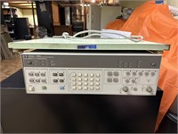 HP 3325B synthesizer/function generator