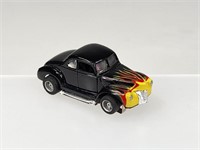 TYCO HO SCALE '40 FORD SLOT CAR