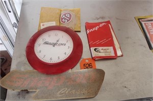 Snap-On wall clock and decal