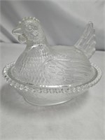 CLEAR ETCHED GLASS HEN ON NEST 5"X7"