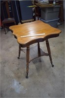Vintage Parlor Table w/ Ball & Claw Feet