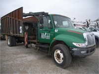 2003 IH 4300 logging truck- IST