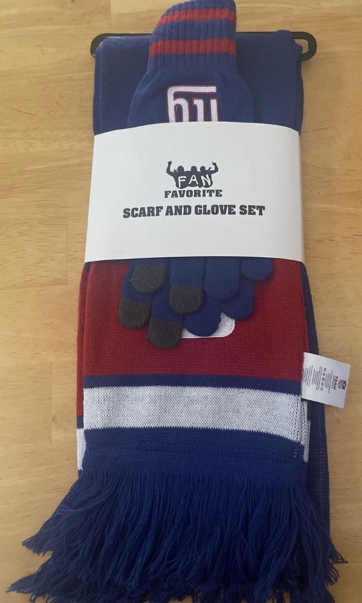 Fan Favorite Scarf and Glove Set