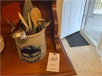 salmon falls stoneware & kitchen utensils