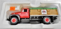 First Gear International Harvester Covered Hauling