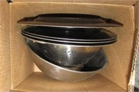 MIXING BOWL, STRAINER & PLATTERS