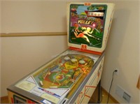 Gottlieb's volley pinball game - lights up