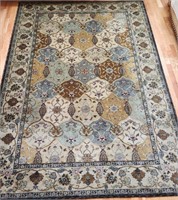 F - AREA RUG 6'7"X9'6" (L4)