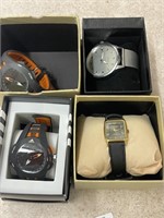 4 WATCHES