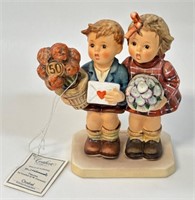 GREAT DBL HUMMEL FIGURINE - THE LOVE LIVES ON