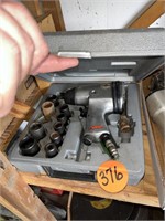 Air Impact Wrench w/Sockets