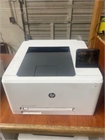 Hp color laser jet pro m252dw printer