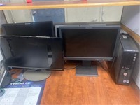 Dell PC with 4 monitors