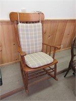 Fine Turned Leg Rocking Chair