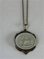 WEDGEWOOD PENDANT AND CHAIN NECKLACE