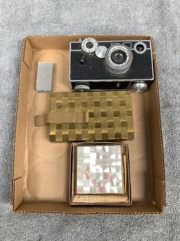 Vintage 35mm Camera & Compact Carryall