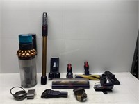 Dyson Gen5 Outsize Vacuum Cleaner - Used