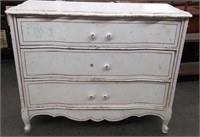 3 Drawer Dresser Approx 40"W x 18"D x 32"H