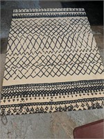 Hometrends rug made in India 62" x 7'