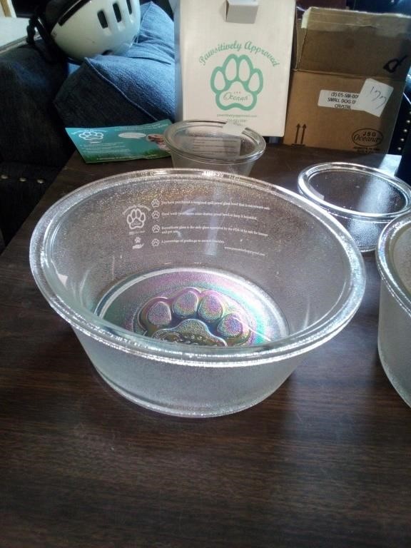 Large Pawsitively weighted spill proof glass bowl