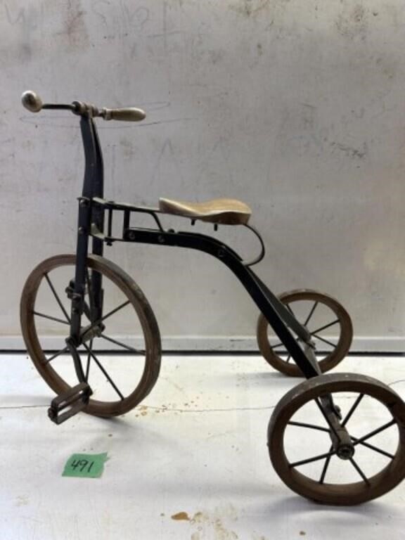 Tricycle replica