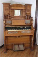 Vtg. Ornately Carved ESTEY ORGAN CO. Pump Organ