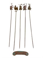 Five Metal Birdhouse Stakes & Welcome Sign